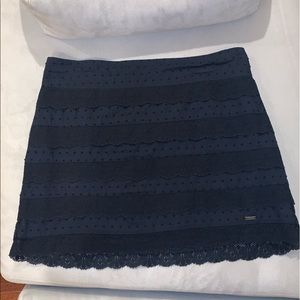 HOLLISTER NAVY SKIRT